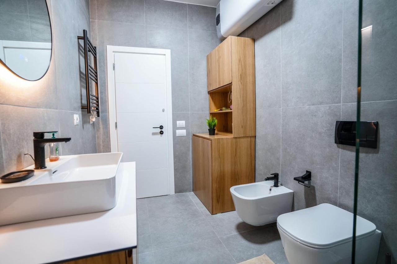 Hidden Gem Tirana 2Br Comfort In Historic Zone 외부 사진