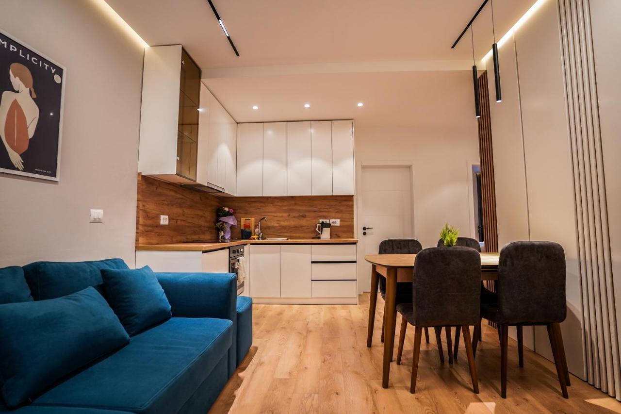 Hidden Gem Tirana 2Br Comfort In Historic Zone 외부 사진