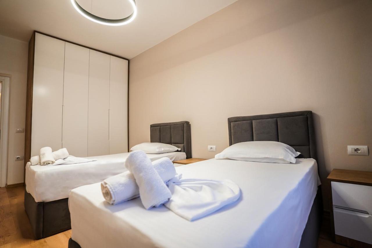 Hidden Gem Tirana 2Br Comfort In Historic Zone 외부 사진