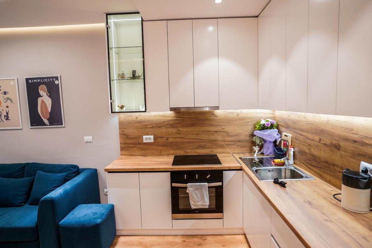 Hidden Gem Tirana 2Br Comfort In Historic Zone 외부 사진